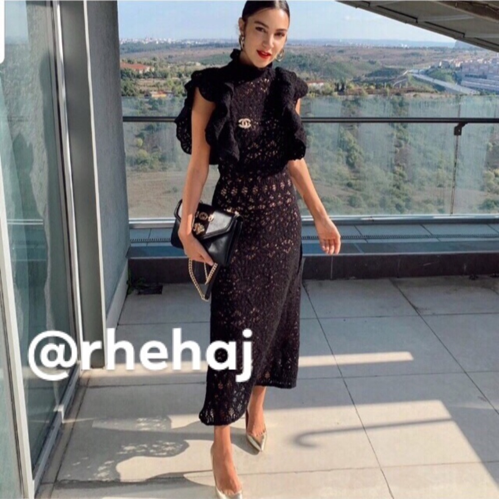 (Zara)NWT🏷 Textured Ruffle Dress